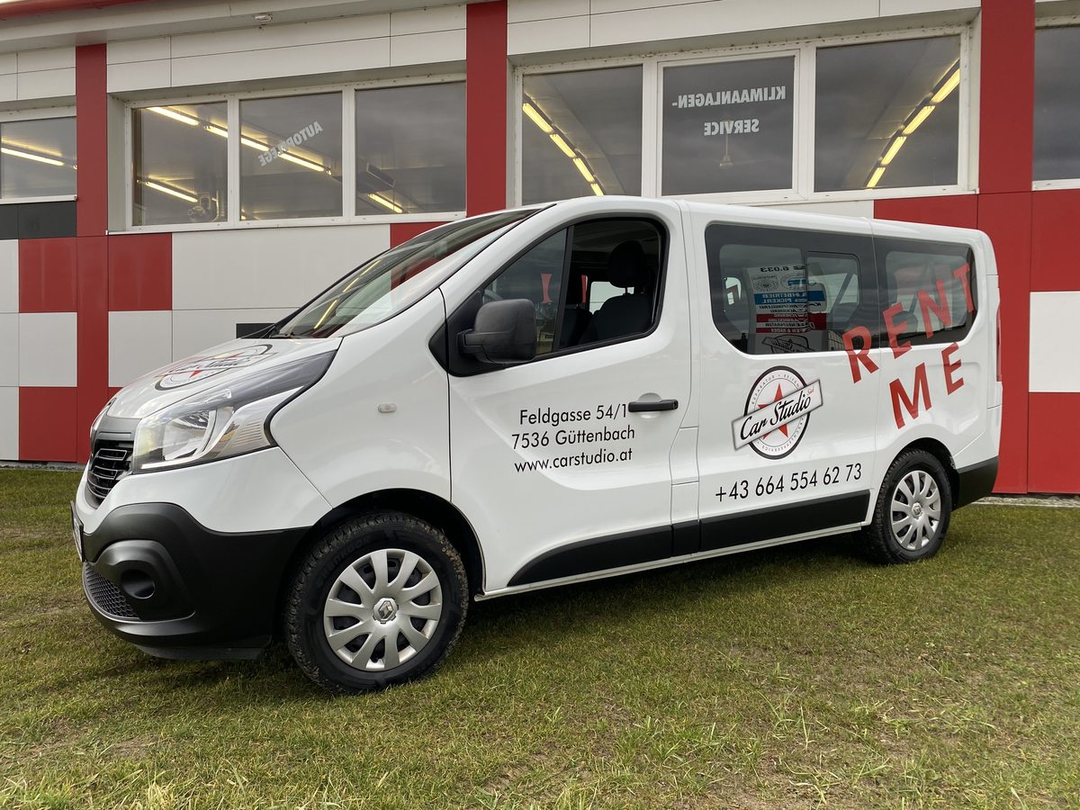 Renault Trafic 9-Sitzer Bus CarStudio Süd